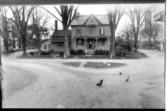 One East Mill Rd - The Center of Town